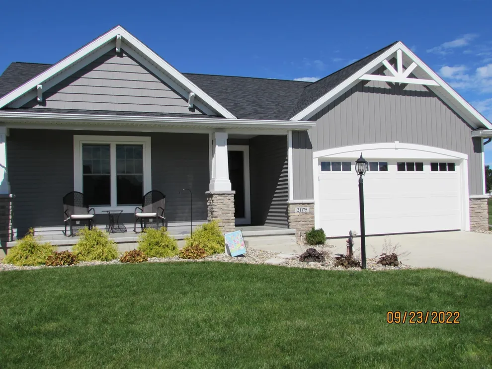 Photo of 21175 Terrace Trail, New Paris, IN 46553