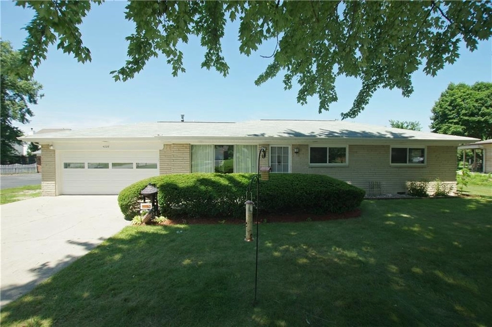 Photo of 4226 Busy Bee Lane, Indianapolis, IN 46237