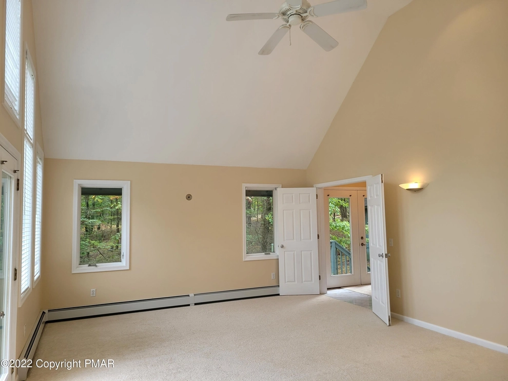 Photo of 293 Forest Drive, Canadensis, PA 18325
