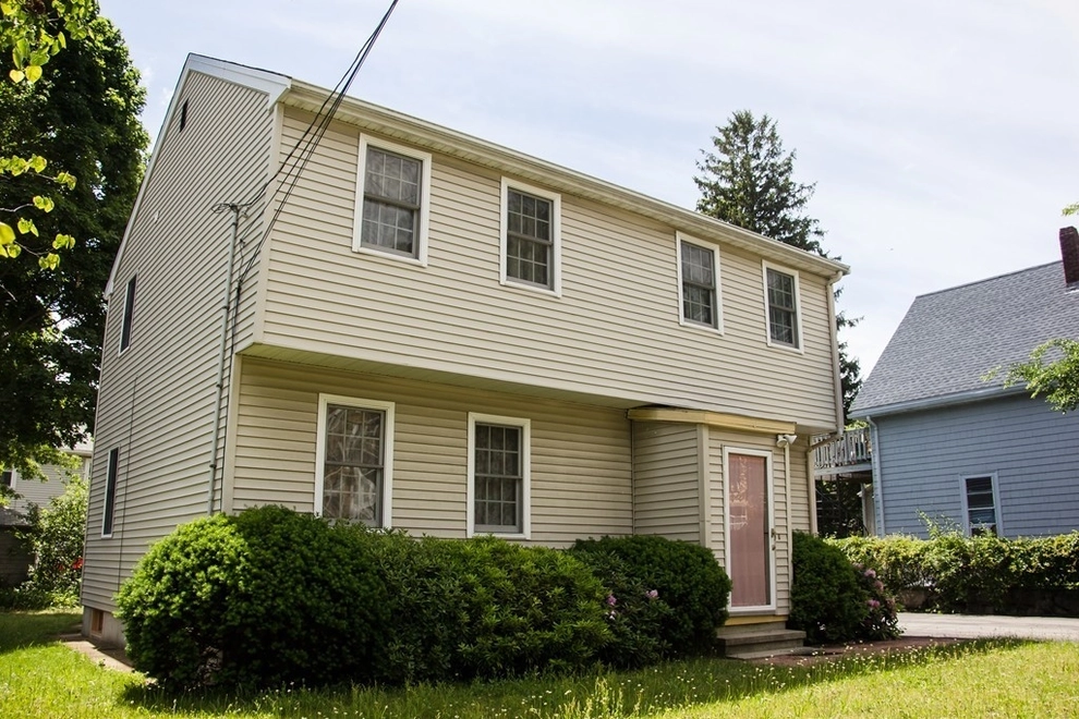 Unit for sale at 10 Station St, Quincy, MA 02169