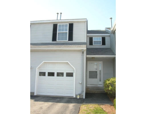 Unit for sale at 73 Chapman Pl, Leominster, MA 01453