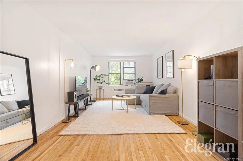 Unit for sale at 305 W 18th St, New York, NY 10011