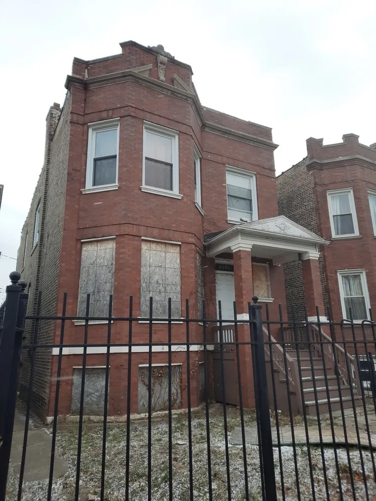 Photo of 4205 West Cullerton Street, Chicago, IL 60623