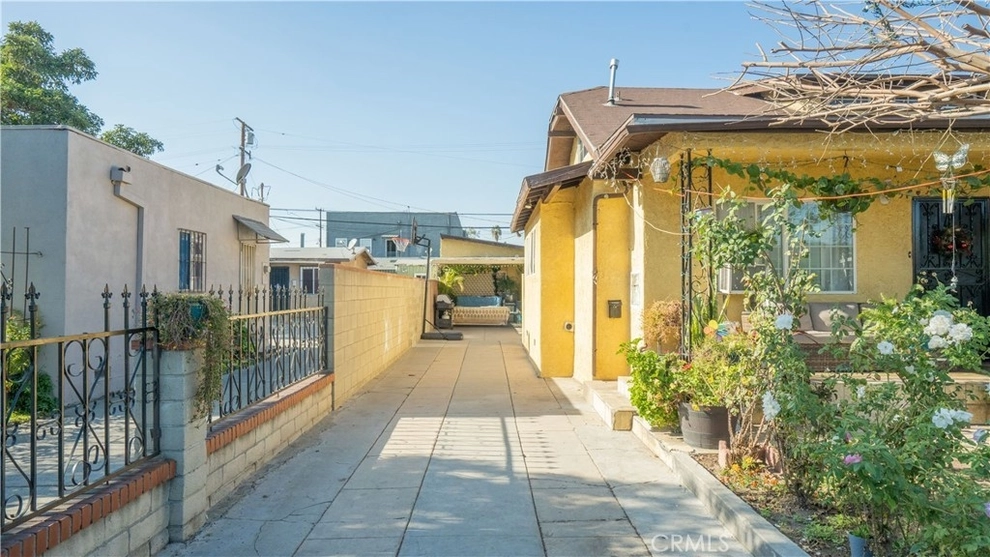 Photo of 717 South Duncan Avenue, Los Angeles, CA 90022
