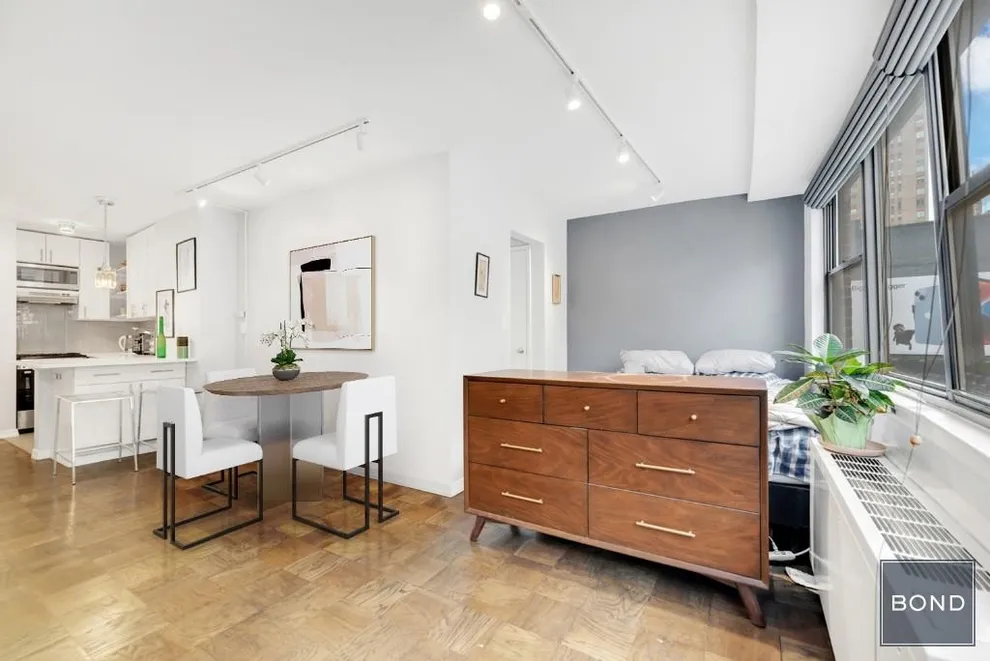  for Sale at 225 East 36th Street, New York, NY 10016