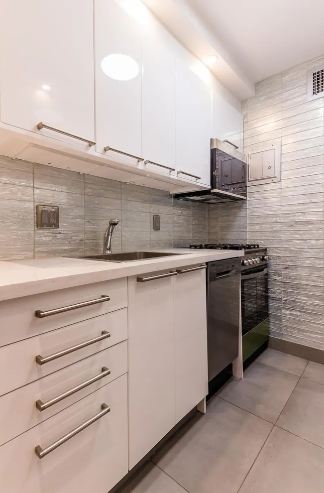  for Sale at 77 West 55th Street, New York, NY 10019