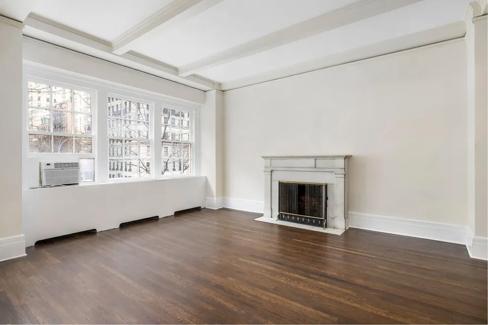  for Sale at 829 Park Avenue, New York, NY 10021