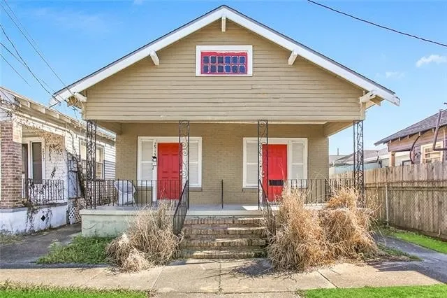 Photo of 2513 Hollygrove Street, New Orleans, LA 70118