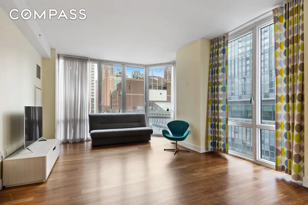  for Sale at 10 West End Avenue, New York, NY 10023