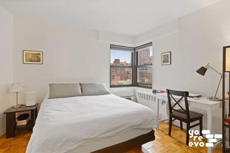  for Sale at 240 East 76th Street, New York, NY 10021