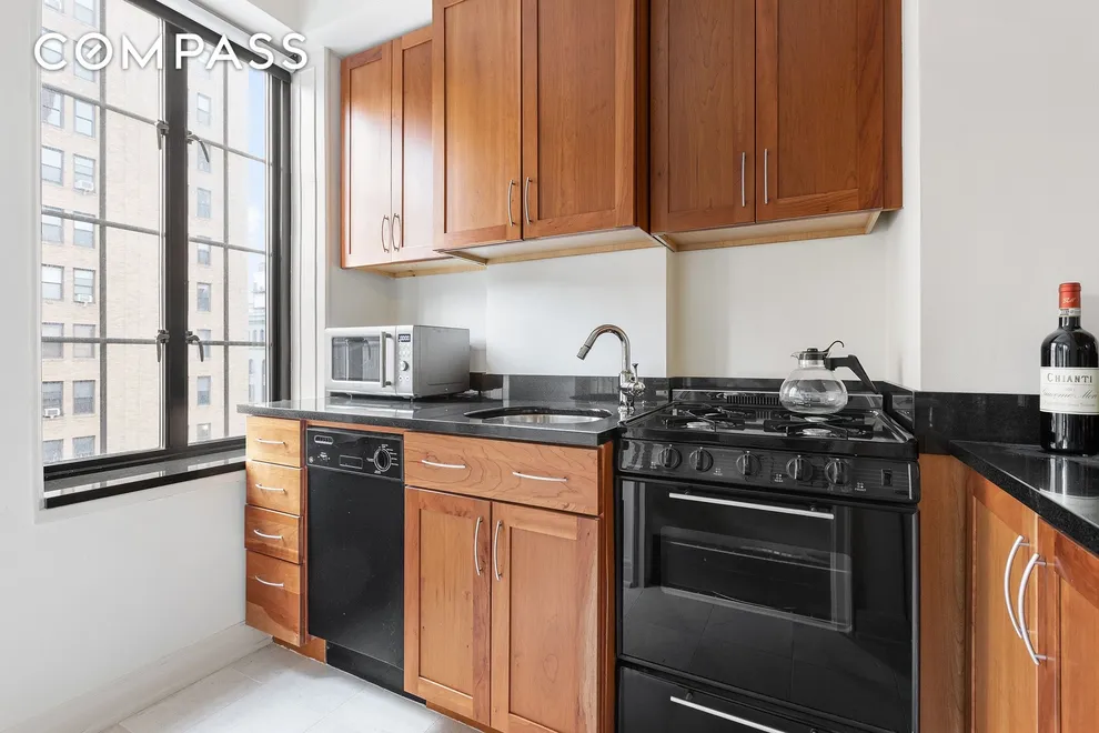  for Sale at 201 West 16th Street, New York, NY 10011