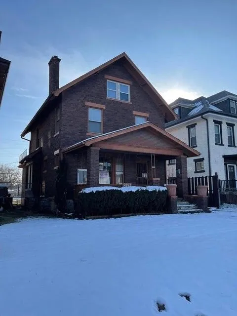 Photo of 2503 West Broad Street, Columbus, OH 43204