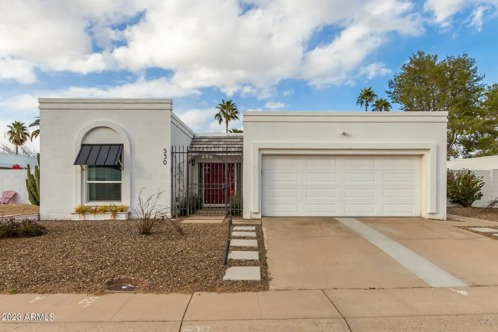  for Sale at 530 East Piping Rock Road, Phoenix, AZ 85022