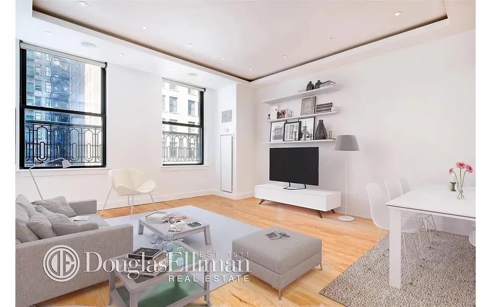 Unit for sale at 225 5TH Avenue, Manhattan, NY 10010