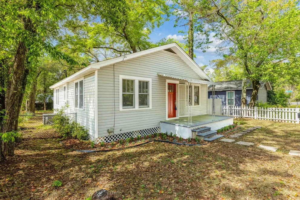  for Sale at 1518 North Martin Luther King Jr Boulevard, Tallahassee, FL 32303