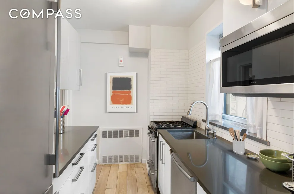  for Sale at 11 5th Avenue, New York, NY 10003