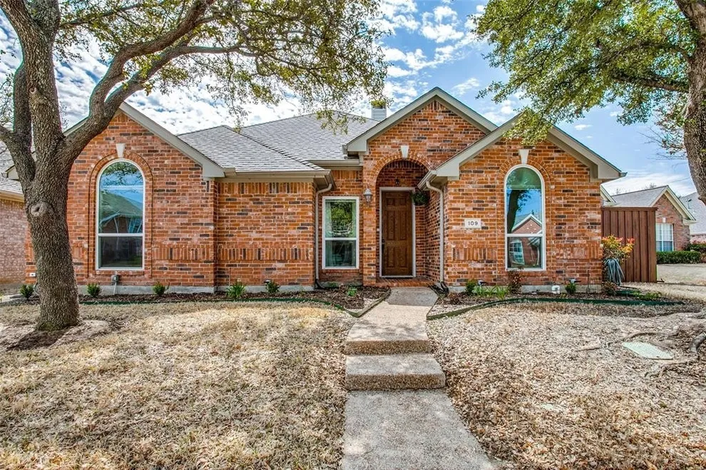  for Sale at 109 Midcrest Drive, Irving, TX 75063
