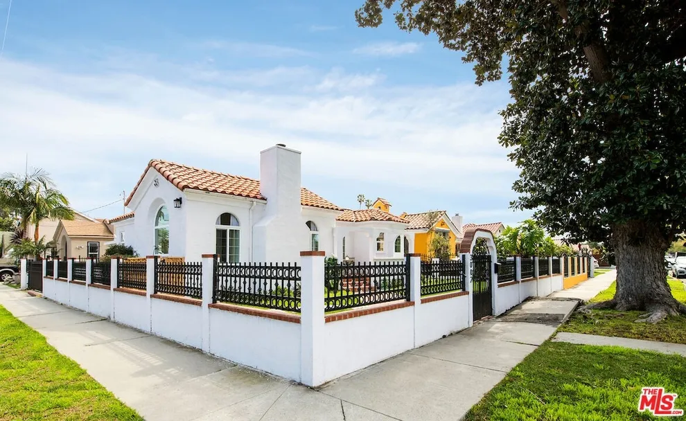  for Sale at 3002 Farmdale Avenue, Los Angeles, CA 90016