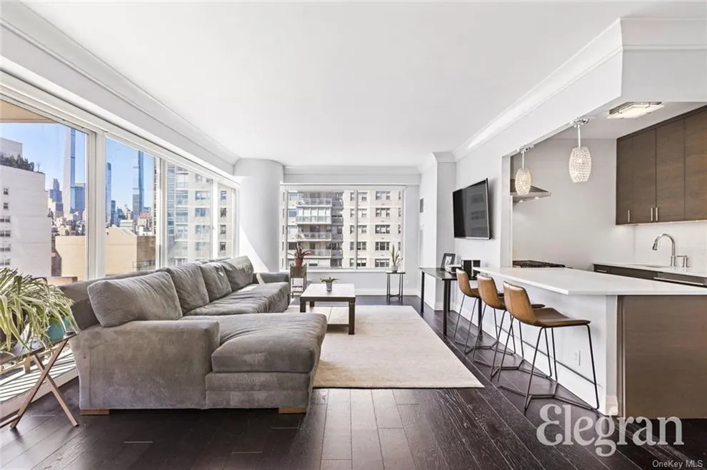 Unit for sale at 200 E 69th St, New York, NY 10021