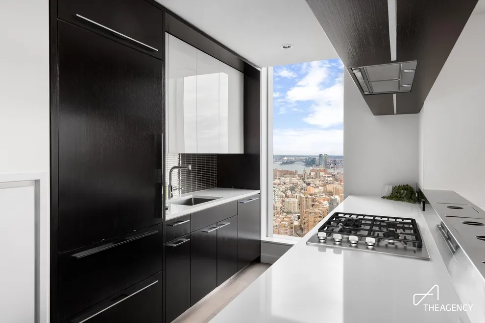  for Sale at 252 South Street, New York, NY 10002