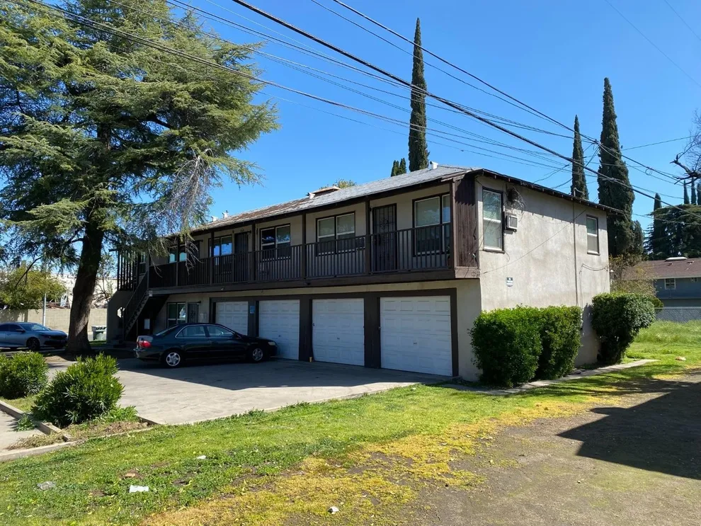  for Sale at 1928 East Hunter Avenue, Fresno, CA 93703