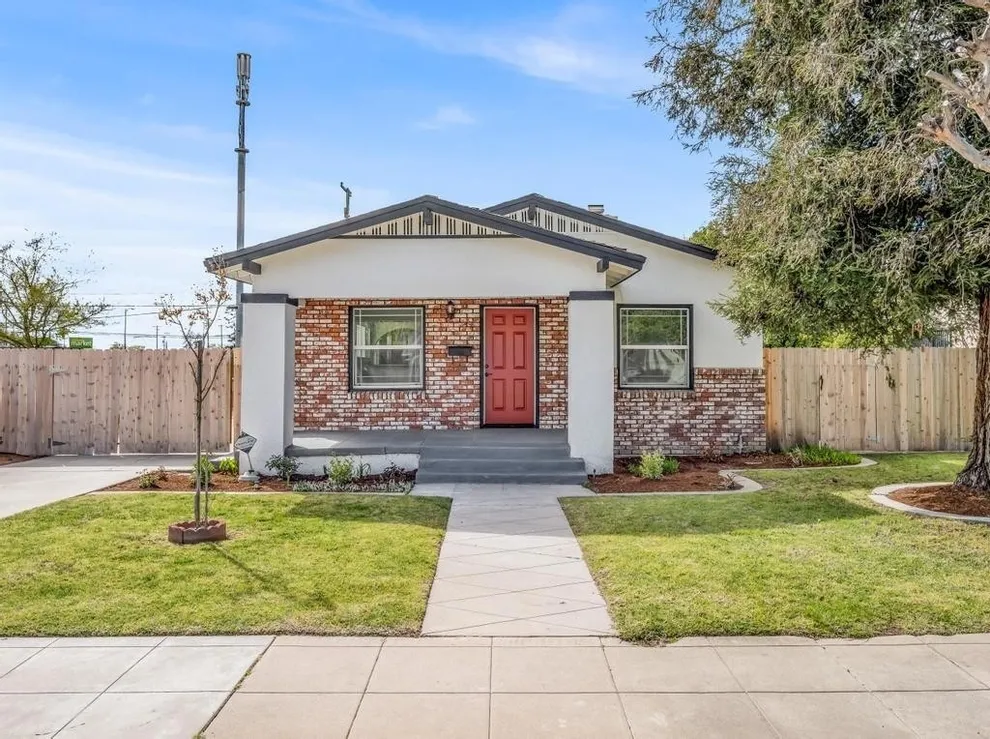  for Sale at 1657 North Vagedes Avenue, Fresno, CA 93705