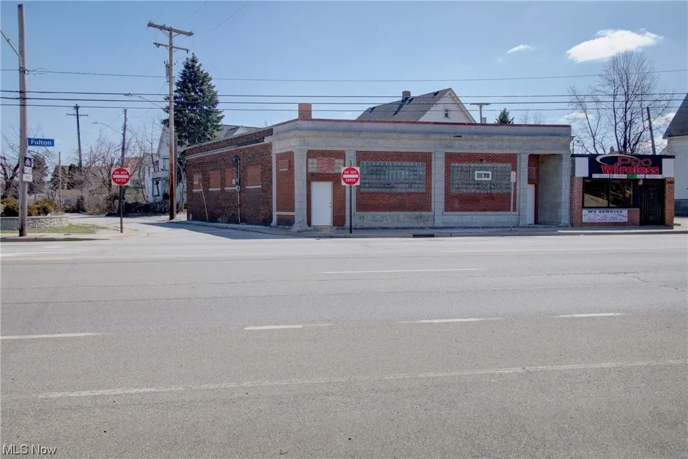 Unit for sale at 3563 Fulton Road, Cleveland, OH 44109