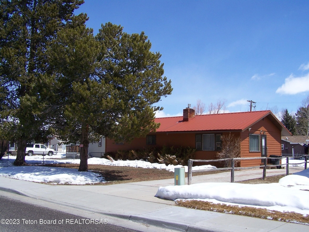 Photo of 349 North Franklin Avenue, Pinedale, WY 82941