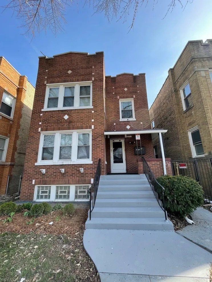 Photo of 5053 West Deming Place, Chicago, IL 60639