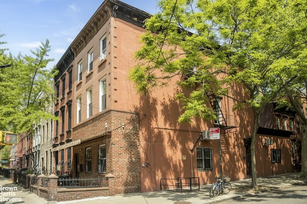 Unit for sale at 527 CLINTON Street, Brooklyn, NY 11231
