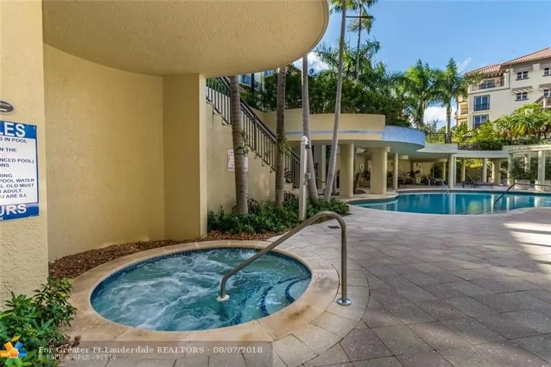 Photo of 2633 Northeast 14th Avenue, Fort Lauderdale, FL 33334