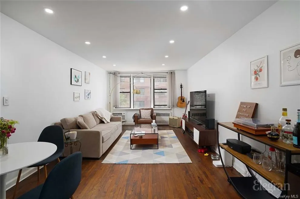 Unit for sale at 201 E 15th St, New York, NY 10003