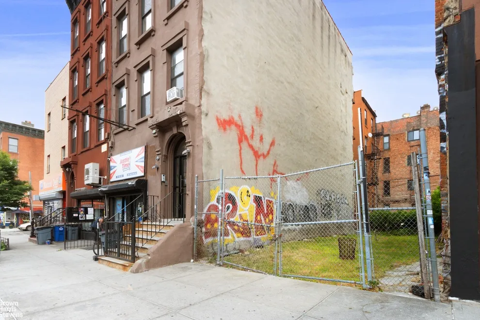 Photo of 287 Nostrand Avenue, Brooklyn, NY 11216