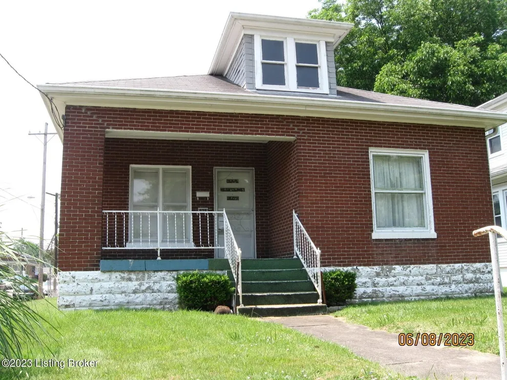 Unit for sale at 938 Lydia St, Louisville, KY 40217