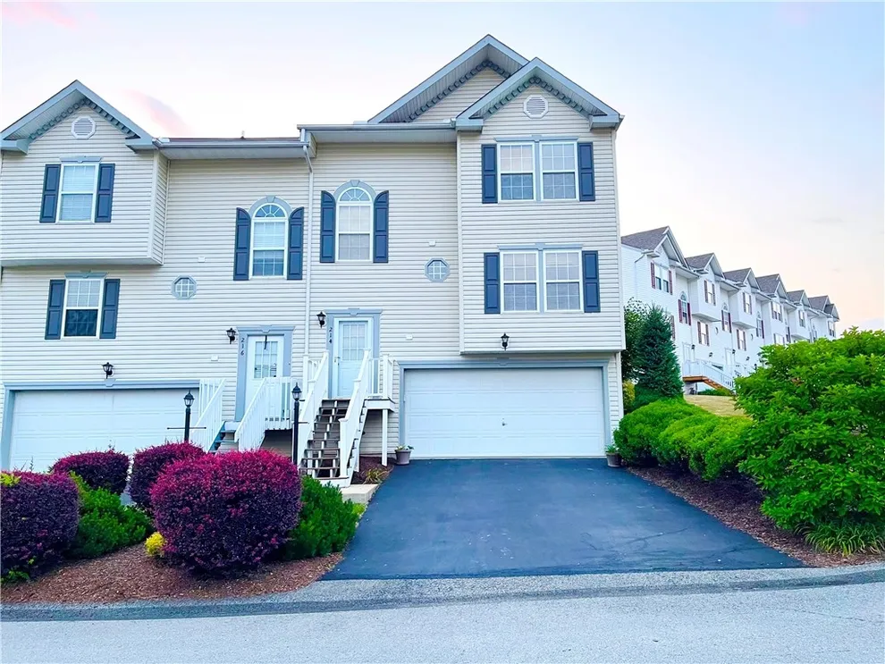 Photo of 214 Manor View Drive, Manor, PA 15665