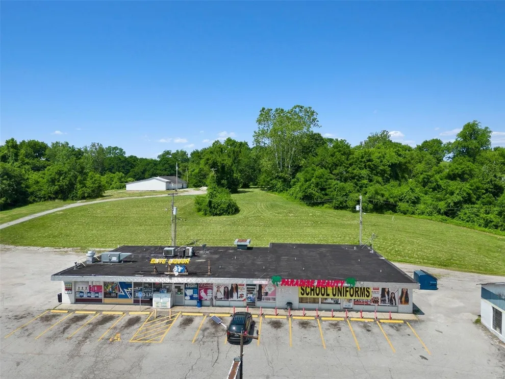 Unit for sale at 9889 Halls Ferry Road, St Louis, MO 63136