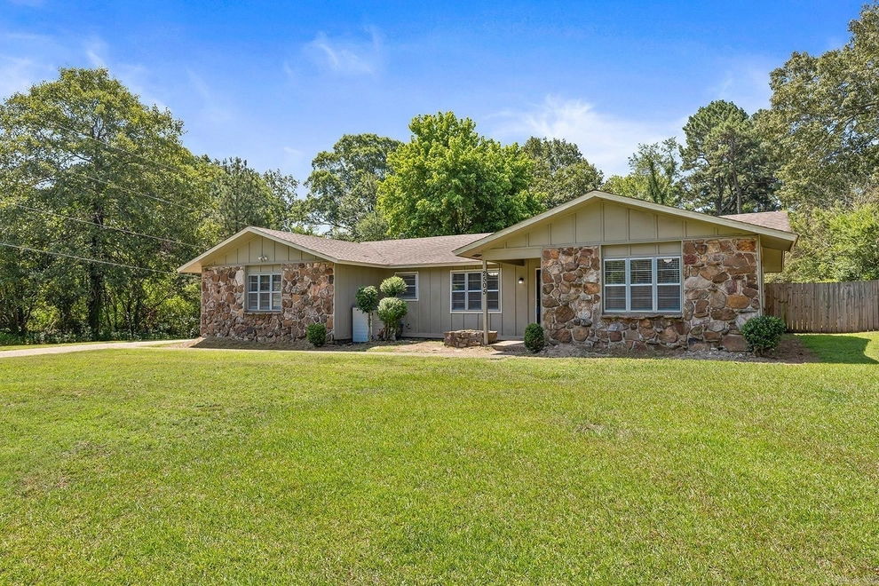 Unit for sale at 2505 Stephanie Drive, Little Rock, AR 72206