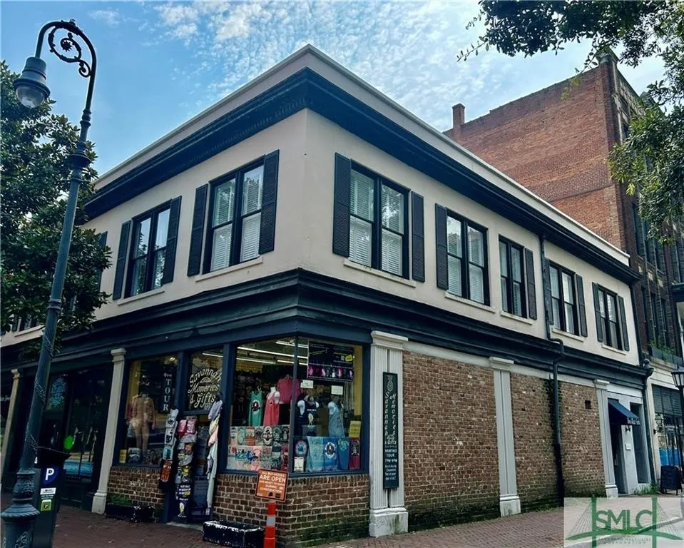 Photo of 1 West York Street, Savannah, GA 31401