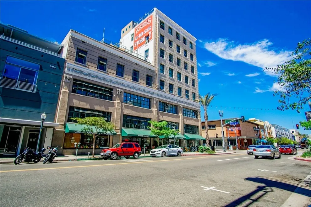 Unit for sale at 100 W 5th Street, Long Beach, CA 90802