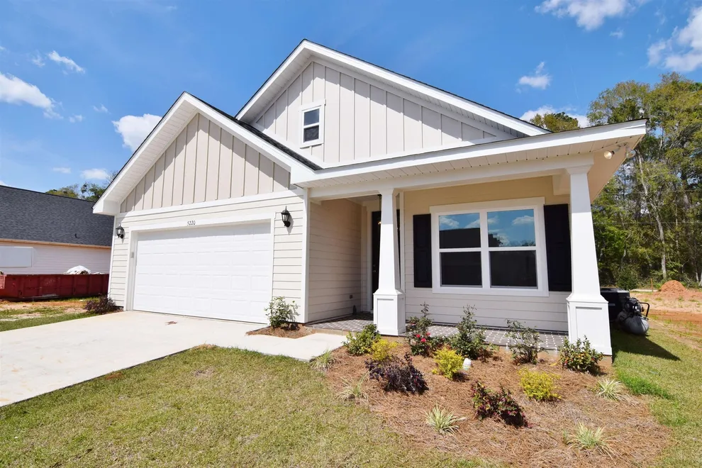 Unit for sale at G18 Bottle Brush Lane, TALLAHASSEE, FL 32303
