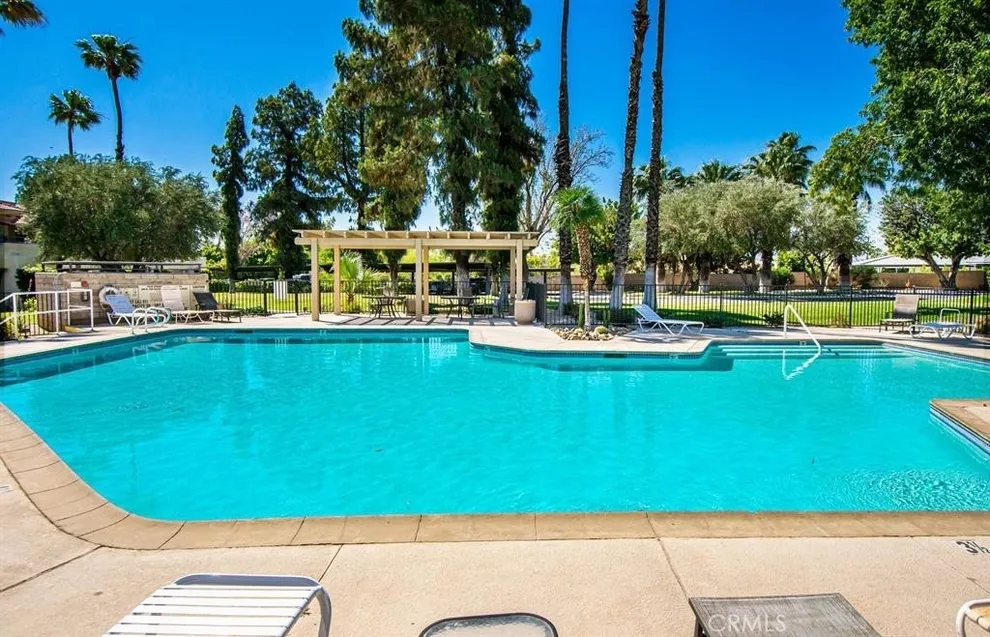 Unit for sale at 470 N Villa Court, Palm Springs, CA 92262