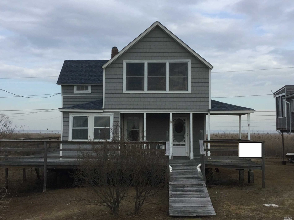 Unit for sale at 15 Cottage Walk, Gilgo Beach, NY 11702