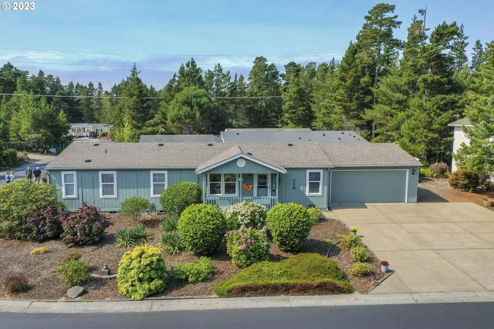 Photo of 138 Evergreen Lane, Florence, OR 97439