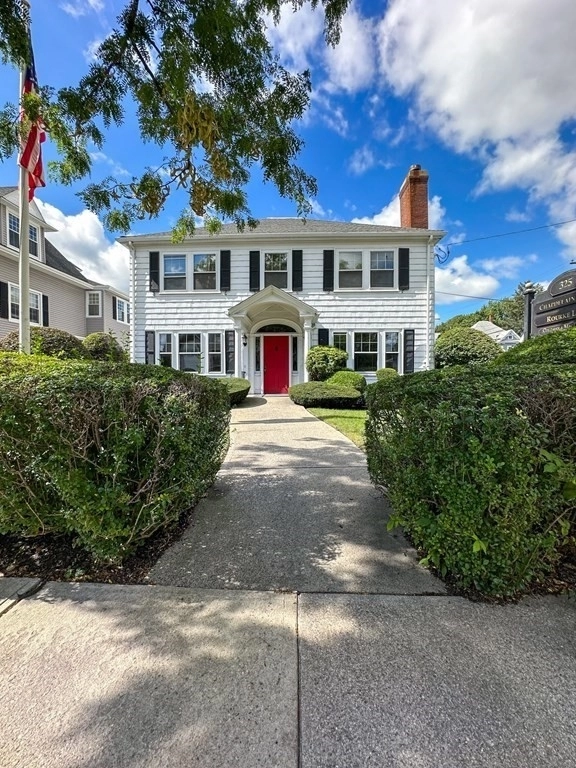 Photo of 325 Central Street, Saugus, MA 01906
