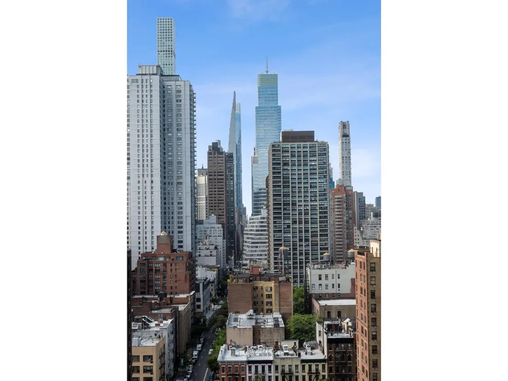 Unit for sale at 425 E 58TH Street, Manhattan, NY 10022