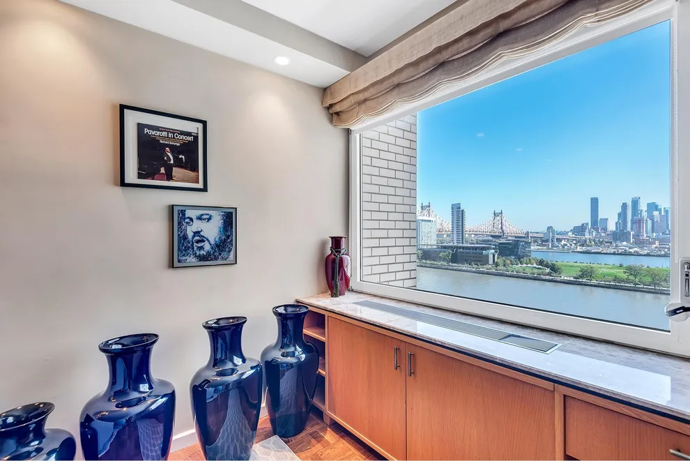 Unit for sale at 45 SUTTON Place S, Manhattan, NY 10022