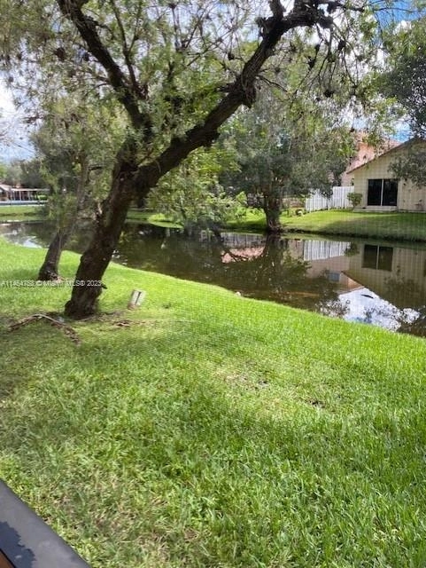 Photo of 318 Lakeview Drive, Fort Lauderdale, FL 33326