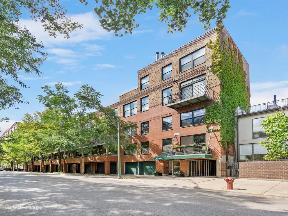 Unit for sale at 1740 N Marshfield Avenue, Chicago, IL 60622