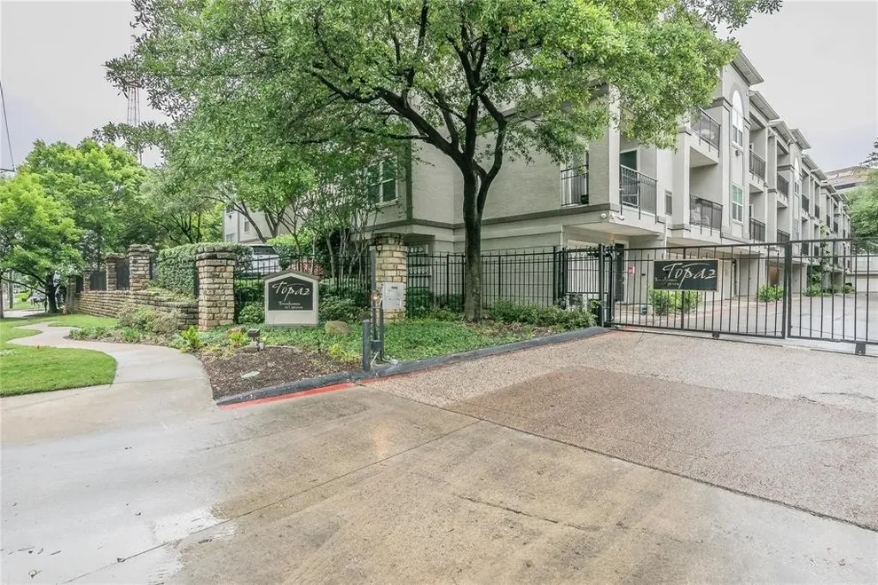Unit for sale at 2201 Wolf Street, Dallas, TX 75201