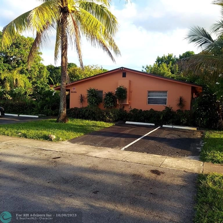 Unit for sale at 5640 NW 15th St, Lauderhill, FL 33313